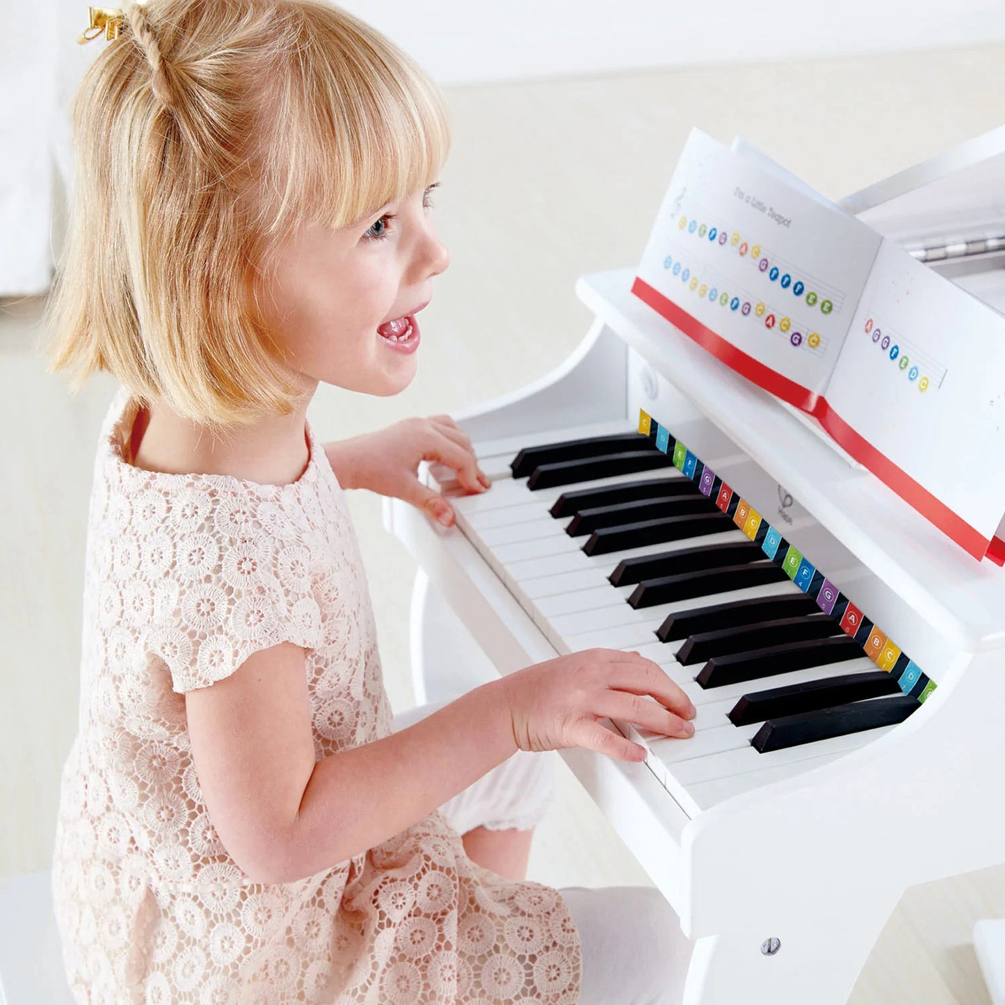 Deluxe Grand Piano (White)